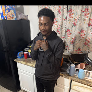 Childhood buddy (feat. Yga Trap) (Explicit)