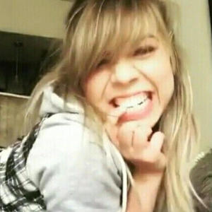 pages i wrote (feat. nxlly) (Explicit)