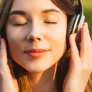 Energía Celestial - Melodías Para El Enfoque