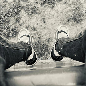 No running (feat. Ycmrou) (Explicit)