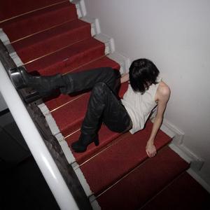 can't look away (feat. Nosgov)