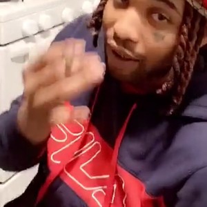 Kangaroo part 2(feat. StrapStar) (Explicit)