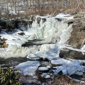 CRY (feat. Anonymous) (Explicit)