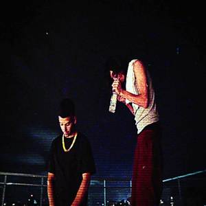 Algo Distinto (Explicit)