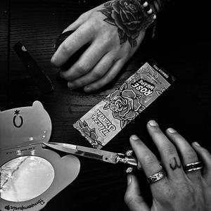 WakeMeUpInOctober (feat. Lovelee) (Explicit)