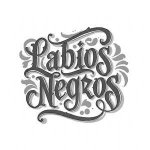 Labios Negros