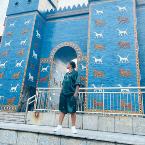 Zaza Maditra (Explicit)