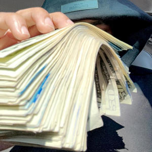 Company (feat. 6.O.E Zeke)