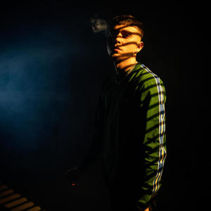 LIMITED EDITION (feat. Vame) (Explicit)