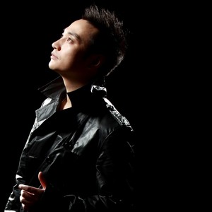 我在隔海望着你，兄弟。《终极版》