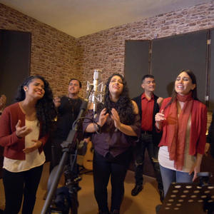 Milagro por Venezuela (feat. Kiki Troia, Carlos & Carito, Gerson Pérez, Rogelio Casasola, Lucero Ixchel, Jose Acuña, Mary Carmen Barría, Willie Galvez & Pedro José Pérez)