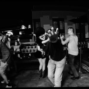 Big Walka (feat. Jayy Blue & K Ay) (Explicit)