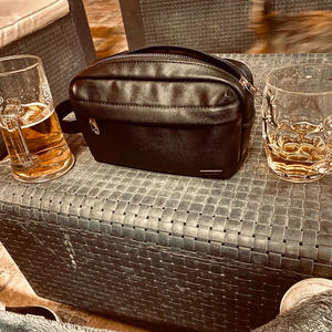 Y QUÉ MAS DA (Explicit)