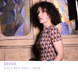 Dinle Beni Nazlı Yarim (Live Performance)