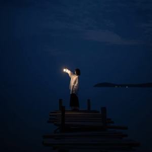 若喜 - 现在那边是几点(有没有我的香味在身边)