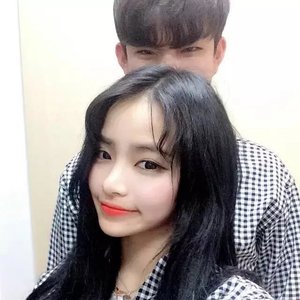 被这个世界骗到想结婚