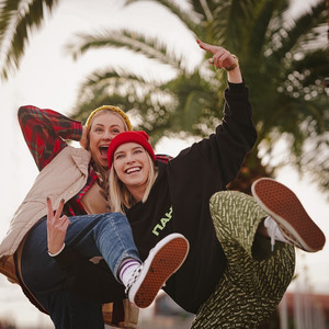 В ВЭНСАХ (Explicit)