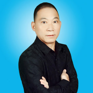泥巴爱鲜花