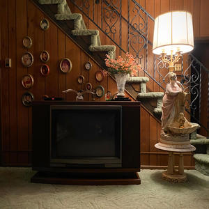 Grand Closing (feat. Milc & Disco Vietnam|Explicit)