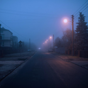 I wait for you at the end of the street