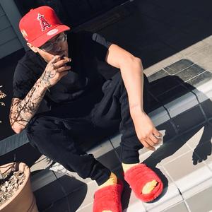 Off-white (Explicit)