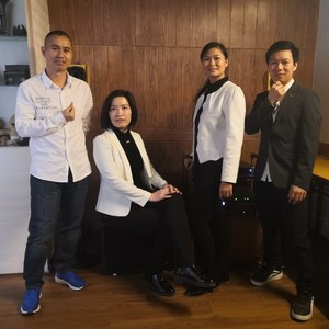 那一扇深爱无言