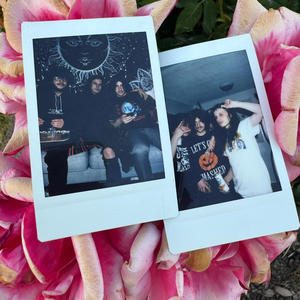 pictures (feat. Foreign Forest & lilidentitycrisis) (Explicit)