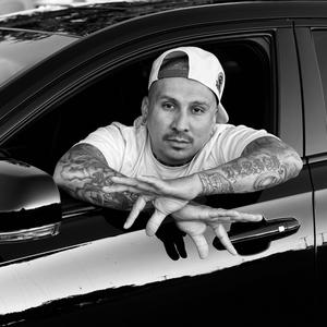 PAPER CHASIN (Explicit)