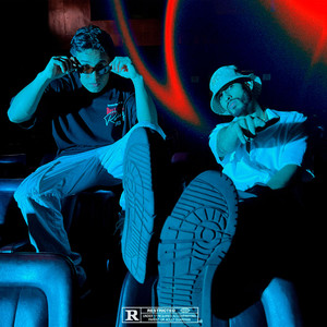 Cuatro Paredes (Explicit)