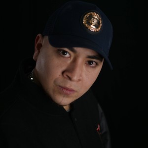 INTERNACIONAL 4 country's(feat. DON BELLINI, TOBÍAS & LINDZ) (Explicit)