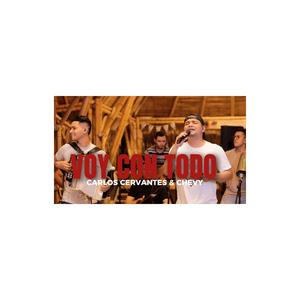 Voy con todo (feat. Chevy)