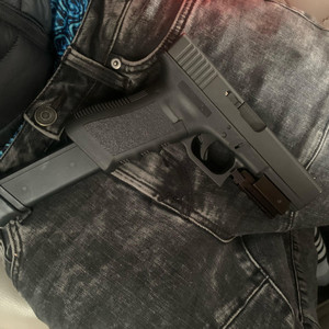 30 Burgundy Bandanaz (Explicit)