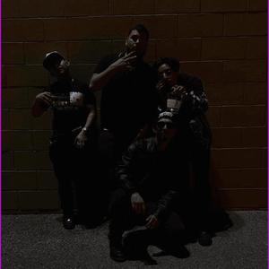 LA FAMILIA (feat. CHATO, KID GUZZI & EL R.A) (Explicit)