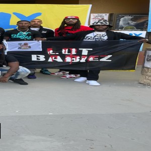 Moment Of Silence (feat. Cas Carr & Jizz) (Explicit)