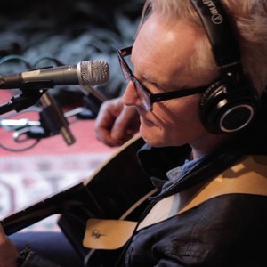 Can't Trust That Woman After Dark