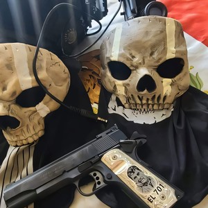 EQUIPADOS PARA CUALQUIER TOPON (Explicit)