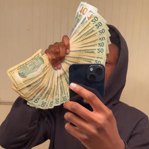 QPEEZYK (feat. CG) (Explicit)