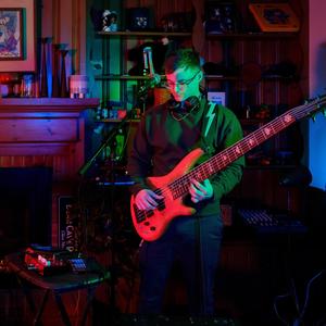 HPHCPH.MMBL (feat. Thin Thicket & Damon the Soulful Samurai) (Live at Bearcave Recording)