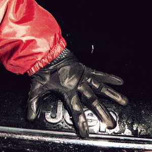 Muistutat mun Jeeppii(feat. Karri Koira)