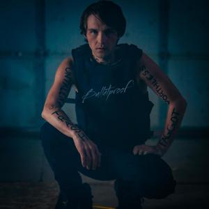 Screaming (feat. Chloe Stankowski)