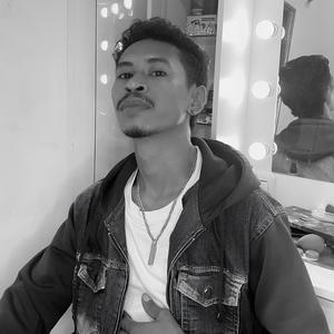 Go Flex (Flexing) (Explicit)