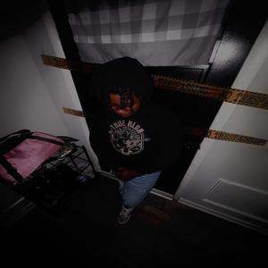 Dont Run Dont Trip (feat. babydracc) (Explicit)