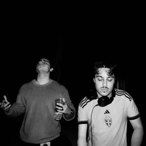 hOlD_oN (dRyOuT) (feat. PEKOOOX & KEYLO T) (Explicit)