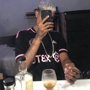 MEGA MC MAGRINHO PEITO FAKE (Explicit)