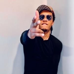 WTF SHE SAYIN (What she saying freestyle) (Explicit)