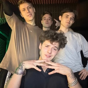Каждый (Explicit)