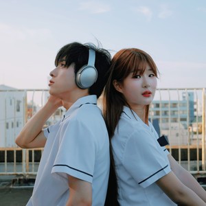 スーパーガール