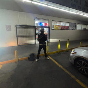 Surrender (feat. Kut klose) (Explicit)