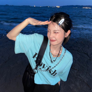 我是一只小白兔