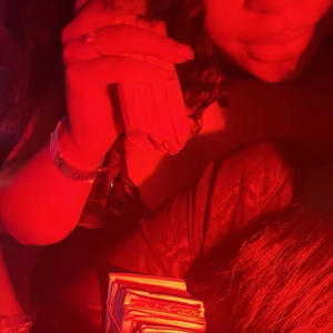 let me know (feat. YoungHonxho) (Explicit)